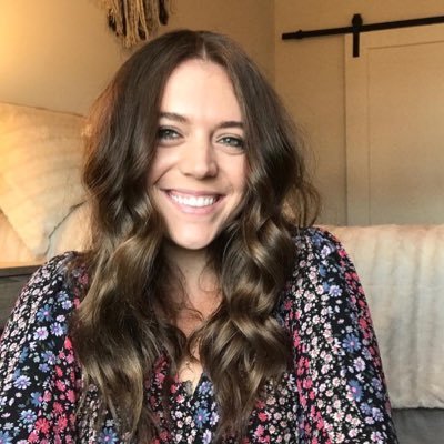 Profile Picture of Lindsey Howard (@lhoward_7h) on Twitter