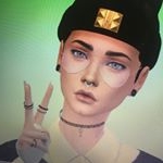 Profile Picture of 🖤heidi travis🖤 (@hi.heidi_) on Instagram