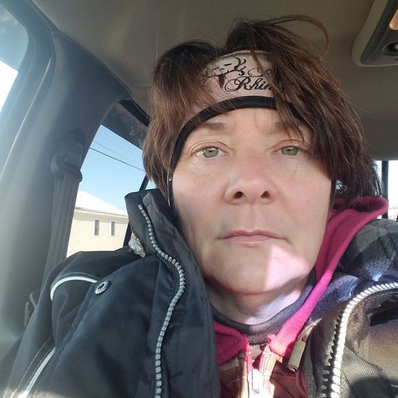 Profile Picture of Tina Mac (@lady_bug31084) on Poshmark