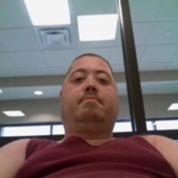 Profile Picture of Ronald eugene Marshall jr (@ronjr2007) on Poshmark