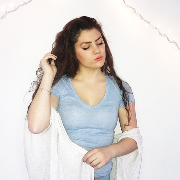 Profile Picture of Daphne Gsell (@daphnegsell) on Poshmark