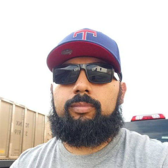 Profile Picture of Tomas Cabrera jr. (@tomascabrera8) on Poshmark