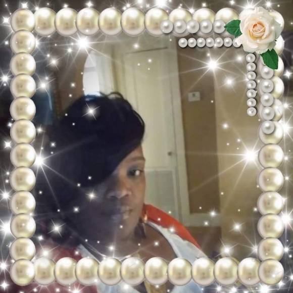 Profile Picture of Baldwinprettysandra Davis (@baldwinprettysa) on Poshmark