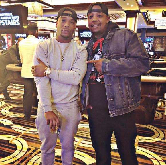 Profile Picture of James Travis (@jamestravis78) on Poshmark