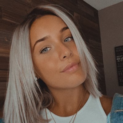 Profile Picture of Amanda Tomasek (@amandaatomasek) on Twitter