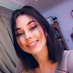 Profile Picture of Hollie James (@hollie_j27) on Instagram
