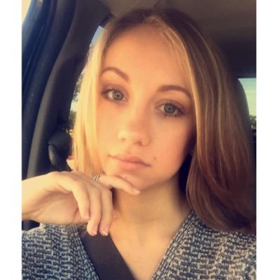 Profile Picture of Holly J Graves (@hollyjgraves) on Twitter