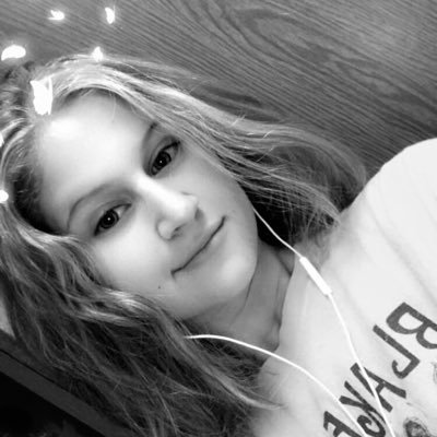 Profile Picture of Dixie Grace .  🥵 🥰 (@DixieGrace6) on Twitter