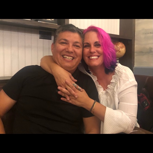 Profile Picture of Angela Basagoitia (@abasa17) on Poshmark