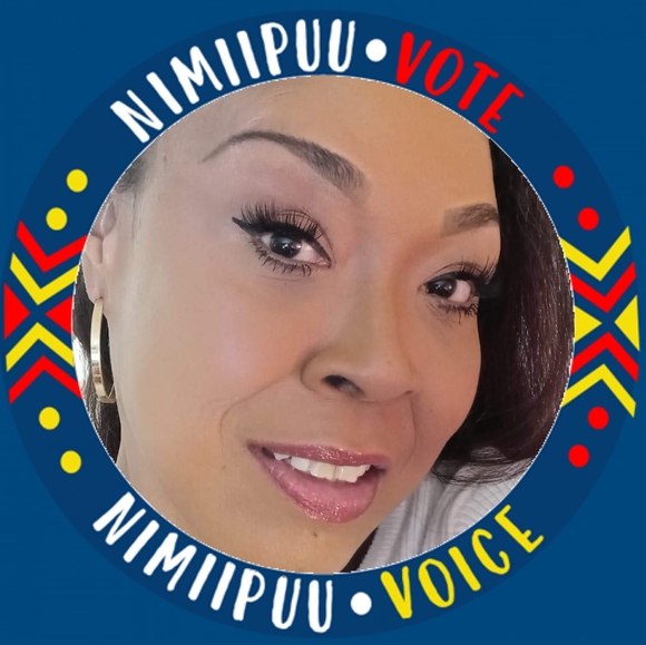 Profile Picture of Jamesetta Renee (@jrshealeay) on Poshmark