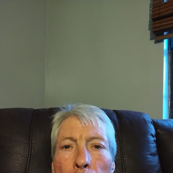 Profile Picture of Jerry Maples (@jerry_maples) on Poshmark
