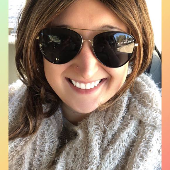 Profile Picture of Hailey Trilk (@hailsabob) on Poshmark