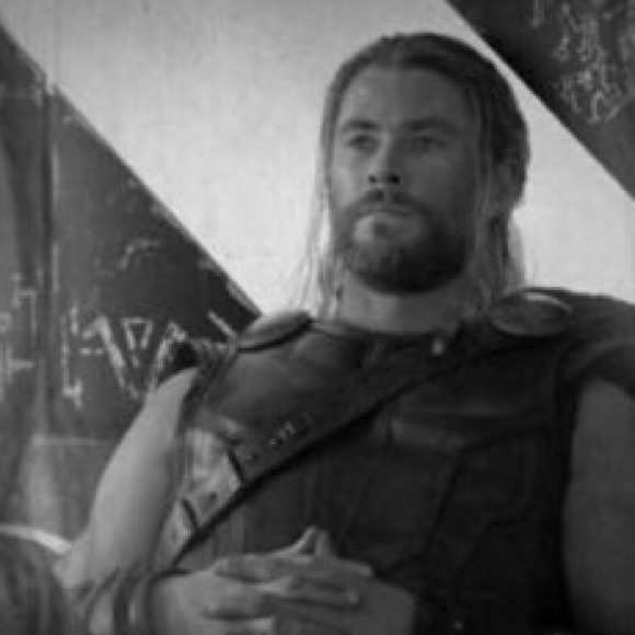 Profile Picture of Daniel Mota (@dm731) on Poshmark