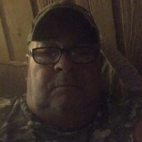 Profile Picture of Daniel Weber (@chubbyweber) on Poshmark