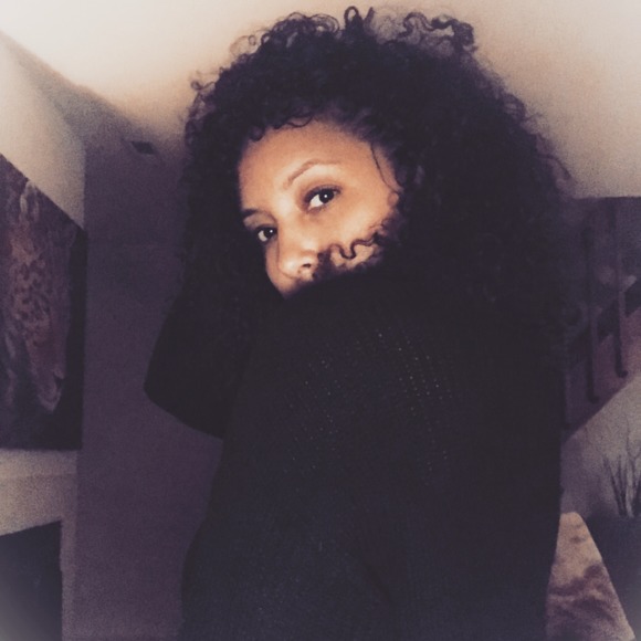 Profile Picture of Tamara Hameth (@tambella31) on Poshmark