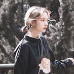 Profile Picture of 星星会卖萌💫 (@fairy._.wordz) on Instagram