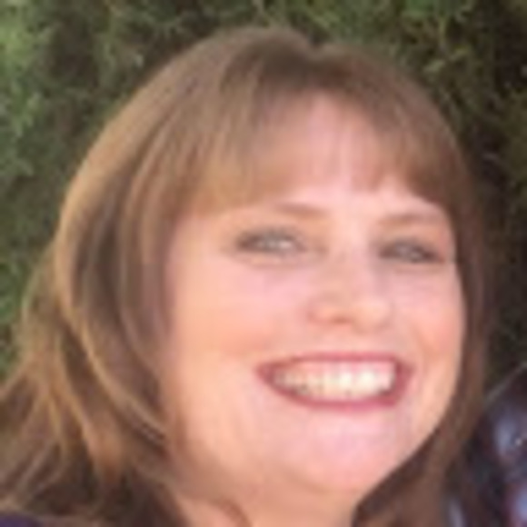 Profile Picture of Melissa Foster (@fm222) on Poshmark