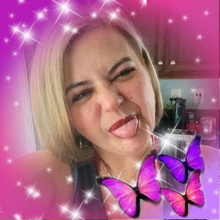 Profile Picture of Lea Picou (@Lea-Picou) on Facebook