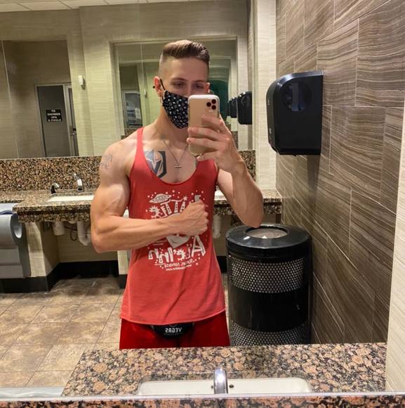 Profile Picture of Anthony Golemme (@lil_ayg123) on Poshmark