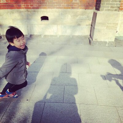 Profile Picture of Woon-jung Kim (@xoxo2ladymama) on Twitter