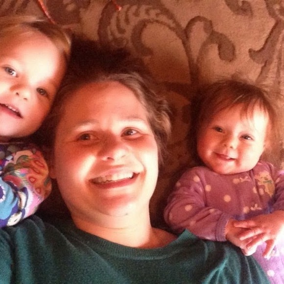 Profile Picture of Crystal Rowe (@soulmunchies) on Poshmark