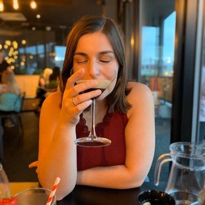 Profile Picture of Lucy Glover (@glovemaker) on Twitter