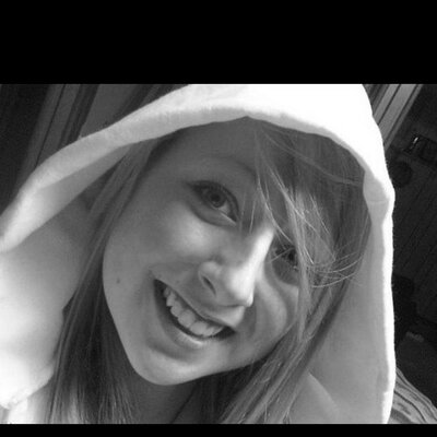 Profile Picture of Ashlee Olson (@ashlee_olson) on Twitter