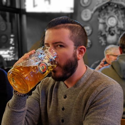 Profile Picture of Carson Richard (@CarsonHockley) on Twitter