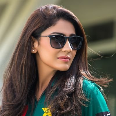 Profile Picture of Kainat Imtiaz (@kainatimtiaz16) on Twitter