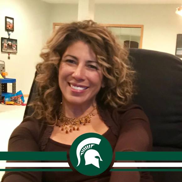 Profile Picture of Lynda Krupansky (@lyndakrupansky) on Poshmark