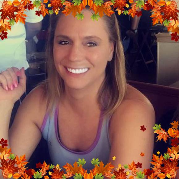 Profile Picture of Cindy Duke-hutta (@hutta) on Poshmark