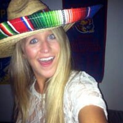 Profile Picture of Joni Barrett (@joni1652) on Twitter