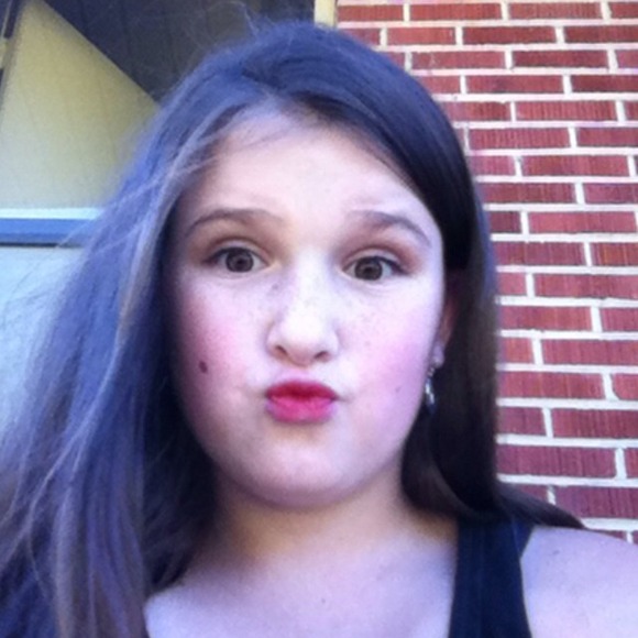 Profile Picture of Kenna Stockman (@kennas) on Poshmark