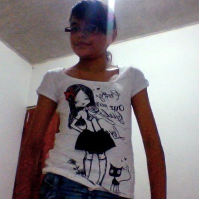 Profile Picture of Lucy Anaya (@lucy_d_a_c_) on Twitter