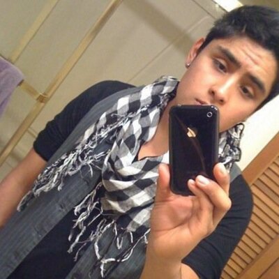 Profile Picture of Robert Botello (@bobbylight74) on Twitter