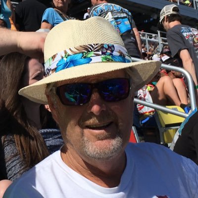 Profile Picture of Steve Slone (@SSlonecker) on Twitter