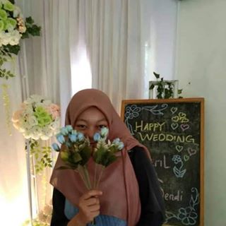 Profile Picture of Lilya Kumalla Sarri (@lilya.kumallasarri) on Facebook