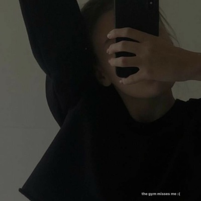 Profile Picture of sarapolsonn (@sarapolsonn) on Tiktok