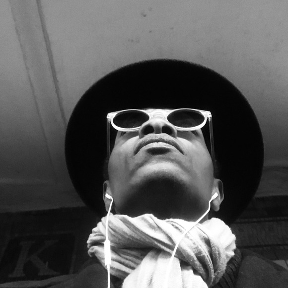 Profile Picture of Luiz Roberto lima (@luiz446) on Poshmark