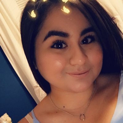 Profile Picture of J.net (@CorralJanet) on Twitter