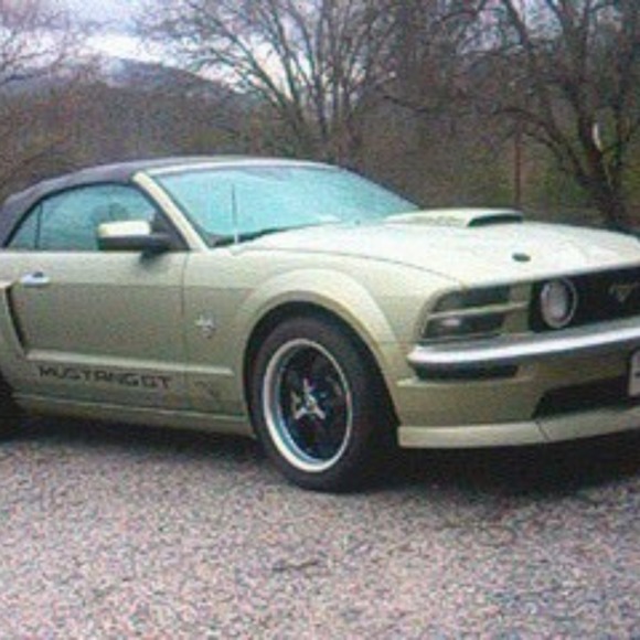 Profile Picture of Thomas Jakab (@us51599339) on Poshmark