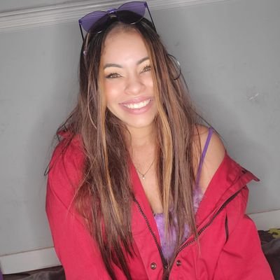 Profile Picture of Jasmine Jones  ✌ (@Jazzy_sweetie) on Twitter