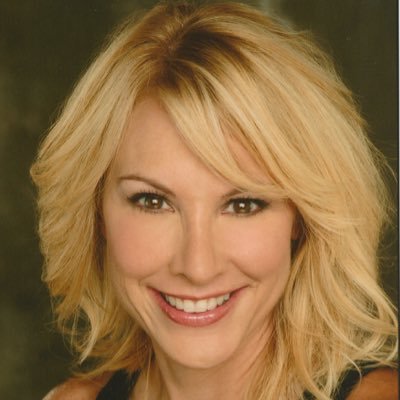 Profile Picture of Elizabeth M Black (@elizamblack) on Twitter