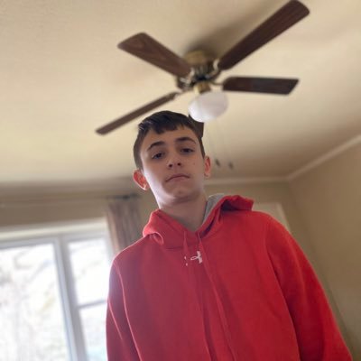 Profile Picture of Nick Riebe (@nick_riebe) on Twitter