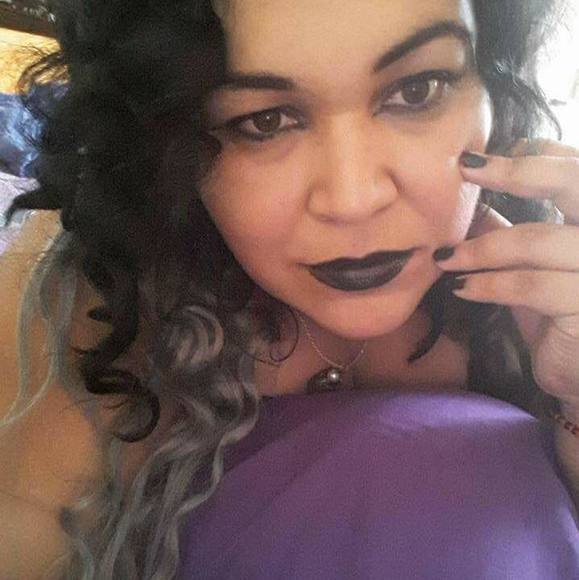 Profile Picture of Janeth Preciado (@chicasexy19) on Poshmark