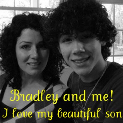 Profile Picture of Bradley's Mom (@BradleyJonasMom) on Twitter