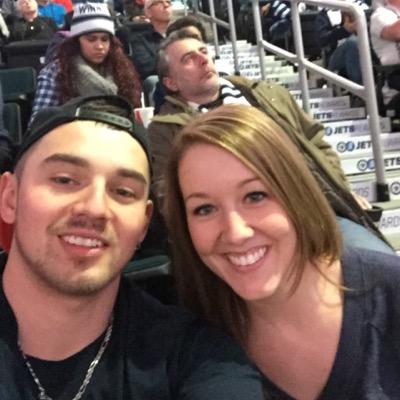 Profile Picture of Shawna (@ShawnaMcbride) on Twitter