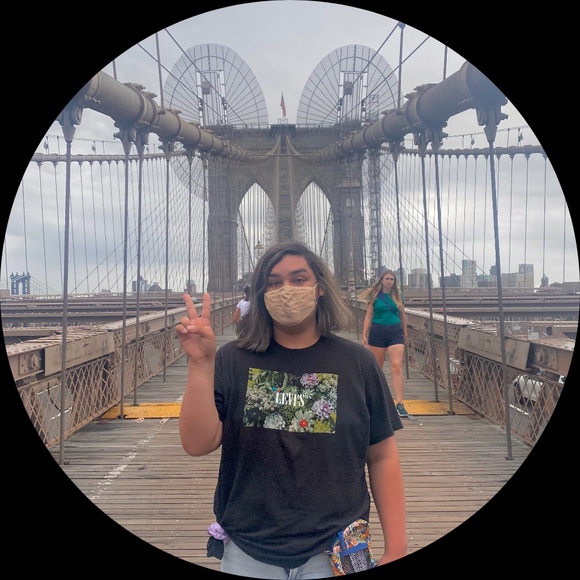 Profile Picture of Joseph Pondillo (@josephpondillo) on Poshmark