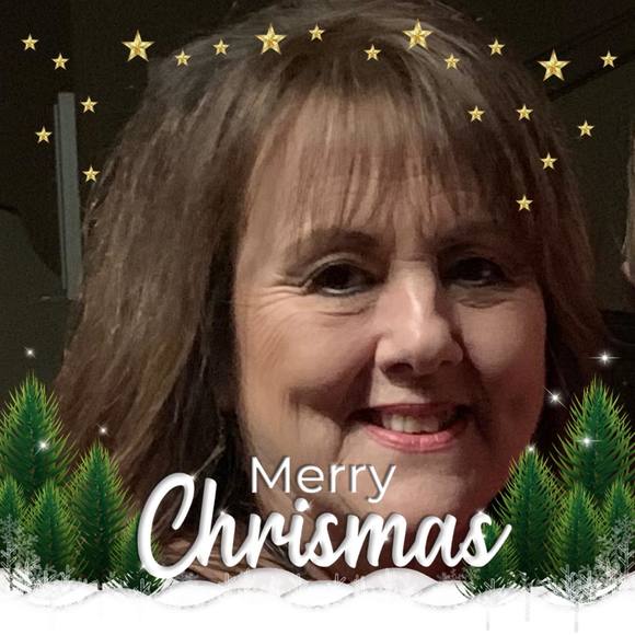 Profile Picture of Loretta Kulhanek (@lorettakul) on Poshmark