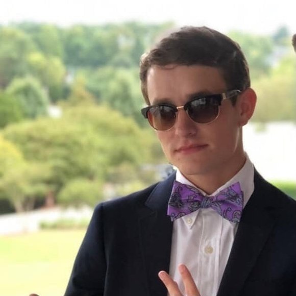 Profile Picture of Harrison Monk (@harrison_monk) on Poshmark